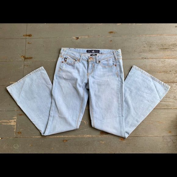 *SALE* EUC Source of Wisdom Distressed Sz 9 Jean - Picture 3 of 11